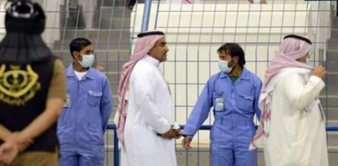 Saudia-4-696x342