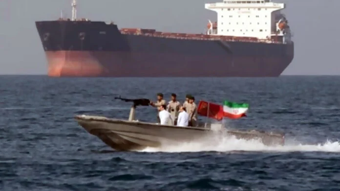 Strait-of-Hormuz-2-696x392
