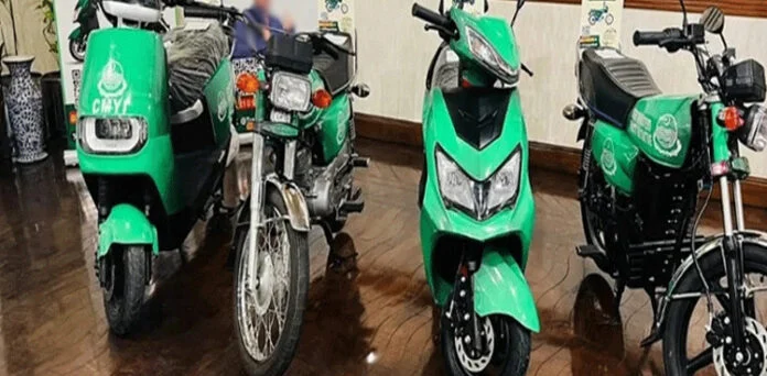 e-bikes-696x342 (1)